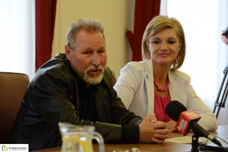 Tavaszi Néptáncgála Fúvósokkal Sajtótájékoztató