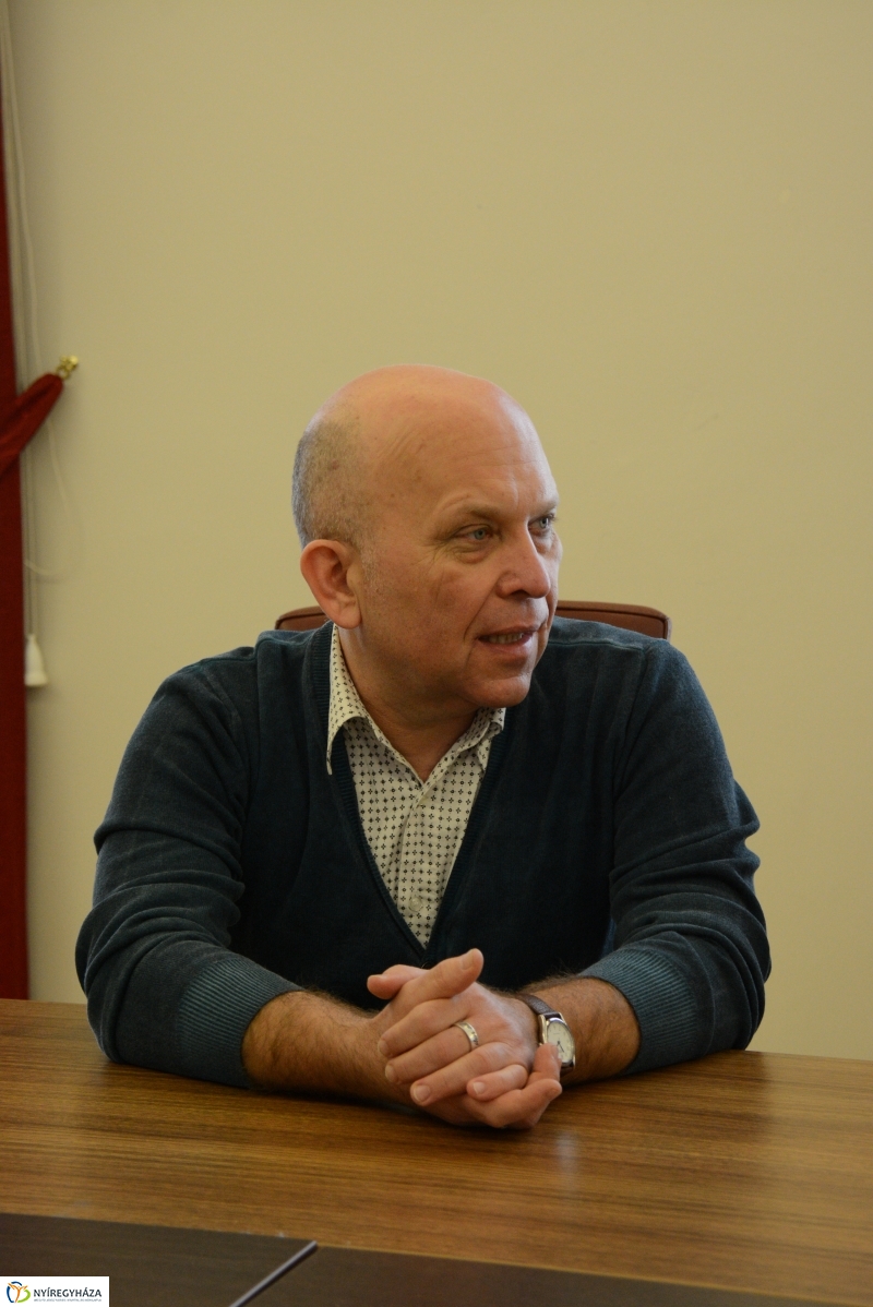 Tavaszi Néptáncgála Fúvósokkal Sajtótájékoztató