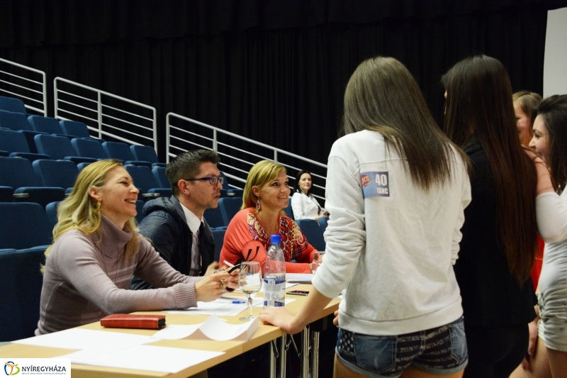 LIKE - Ki mit tud vetélkedő a VMKK-ban