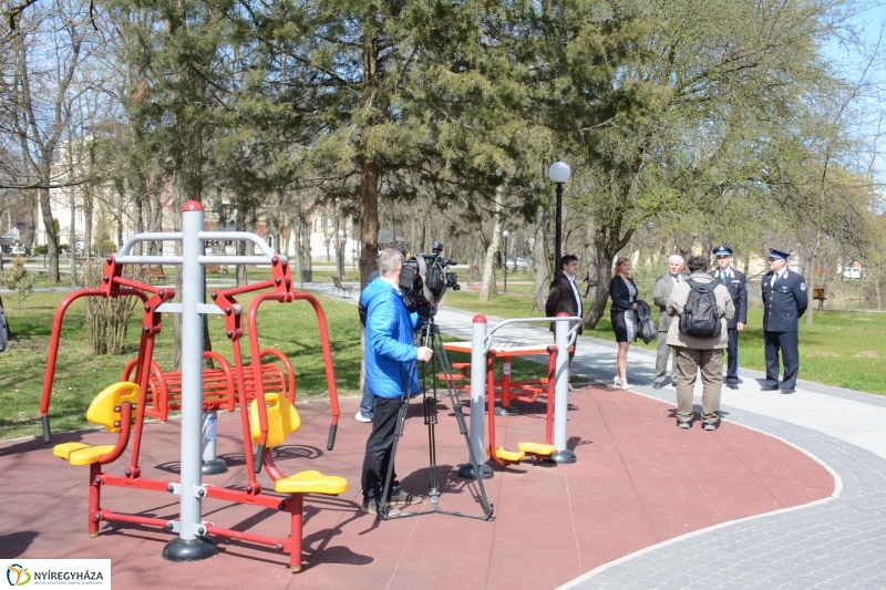 Sóstógyógyfürdő - Gyógyászati Központ