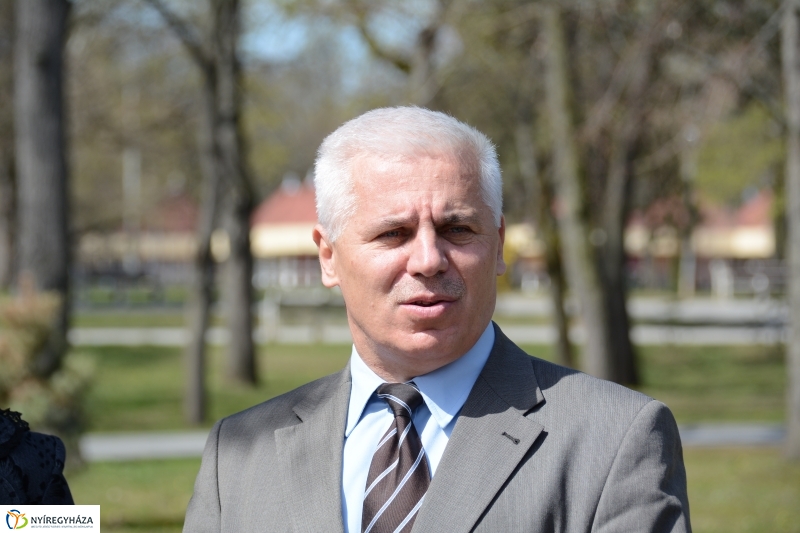 Sóstógyógyfürdő - Gyógyászati Központ