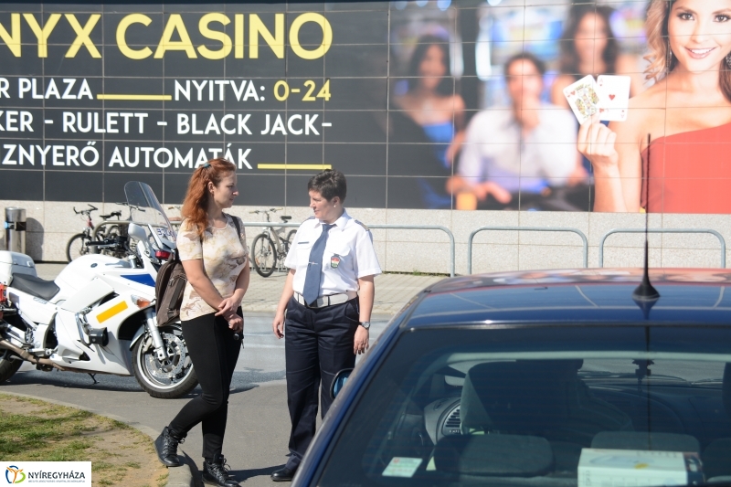 Közlekedésbiztonsági nap a NyírPláza parkolóban