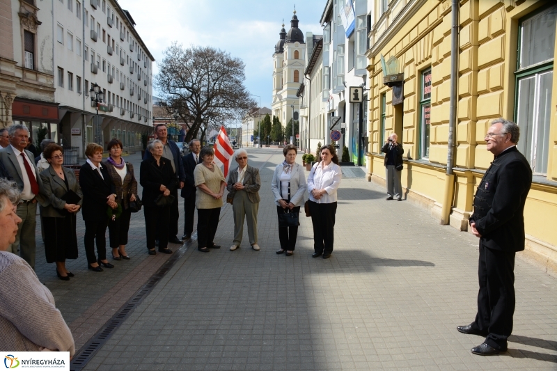 Felvidéki Magyar Családok emlékmű koszorúzás Nyíregyházán