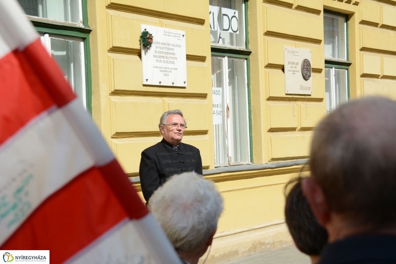 Felvidéki Magyar Családok emlékmű koszorúzás Nyíregyházán