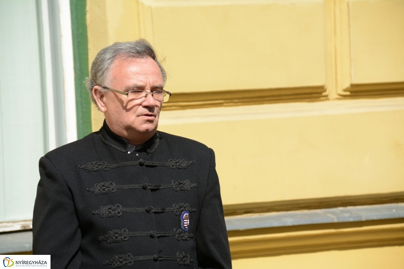 Felvidéki Magyar Családok emlékmű koszorúzás Nyíregyházán