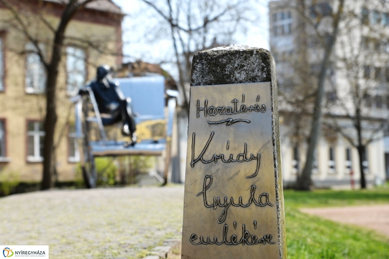 Tavaszi zsongás a belvárosban