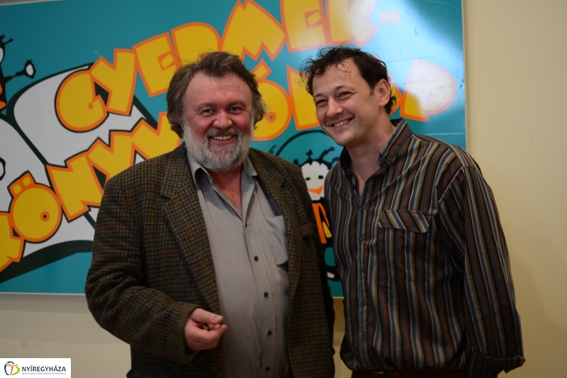 Költészet Napja a Móricz Zsigmond Megyei és Városi Könyvtárban