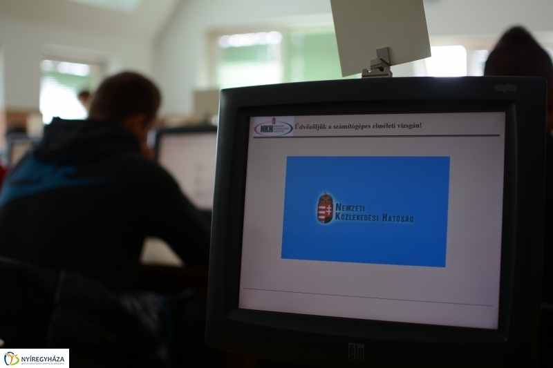 Közlekedésbiztonsági vetélkedő középiskolásoknak