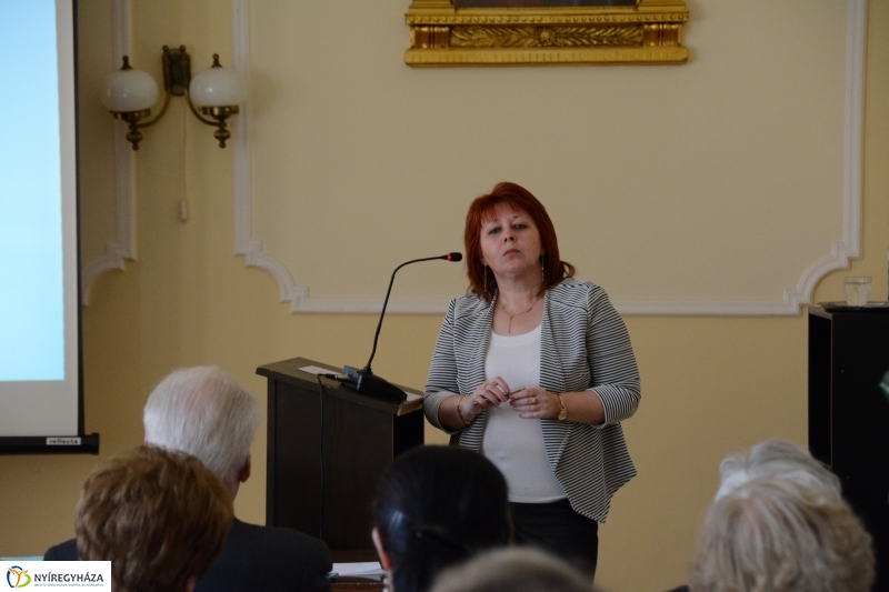 Idősek akadémiája