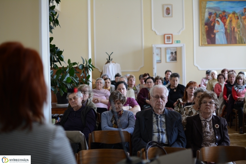 Idősek akadémiája