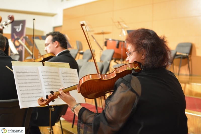 Filharmónikus Zenekar a Kodály Zoltán Általános iskolában