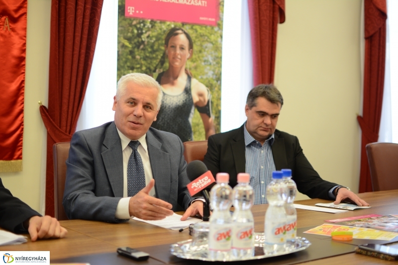 Hello Nyíregyháza 2015 Sajtótájékoztató