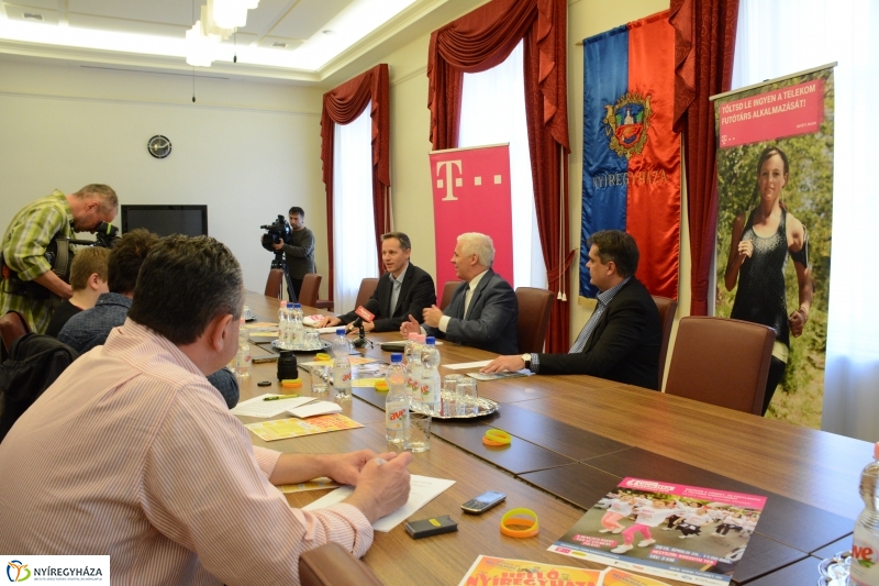 Hello Nyíregyháza 2015 Sajtótájékoztató