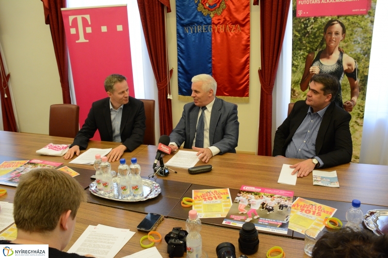 Hello Nyíregyháza 2015 Sajtótájékoztató