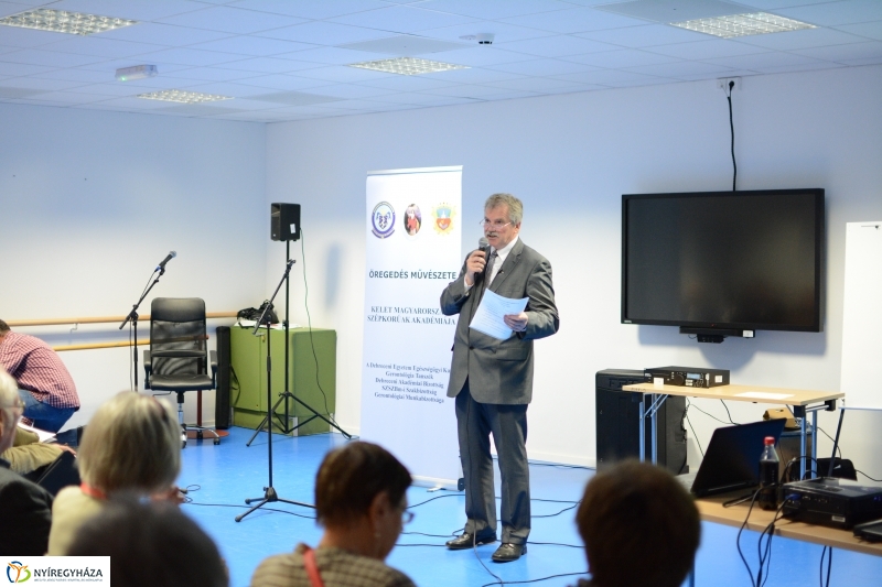 Öregedés Művészete előadás a VMKK-ban