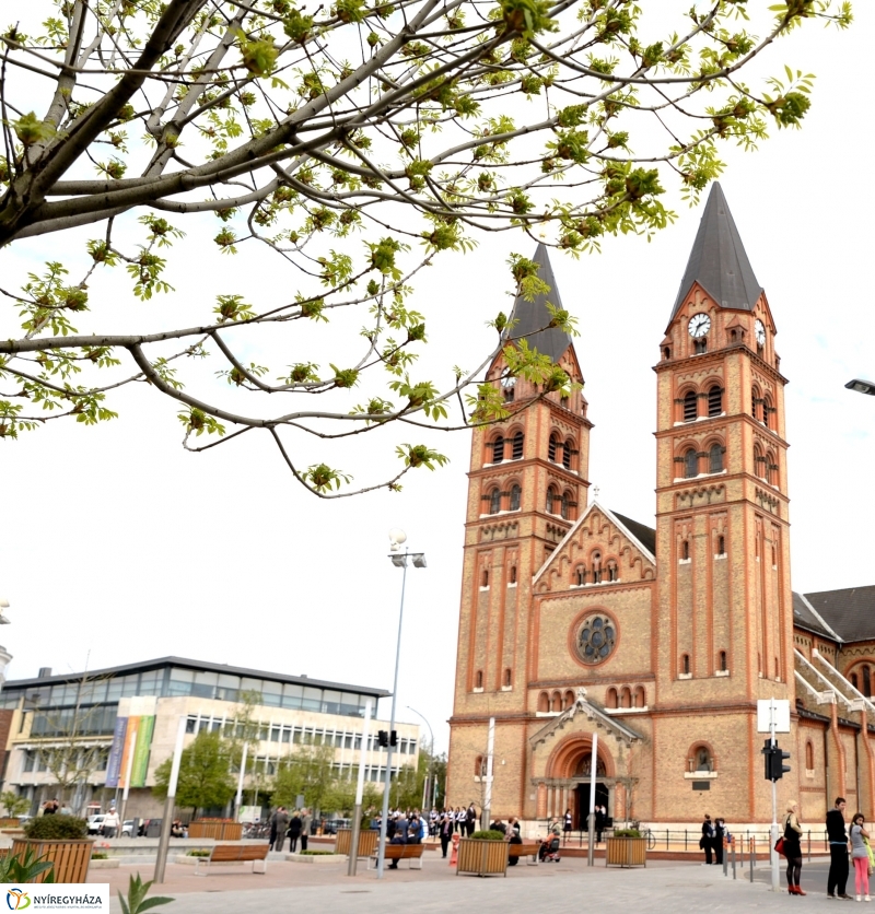 Templomnéző program - a Magyarok Nagyasszonya Társszékesegyház Nyíregyháza