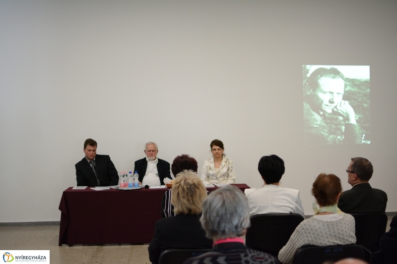 Emléke őrizetlen nyáj – Könyvbemutató a VMKK-ban