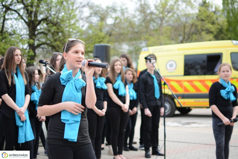 Lions szűrés a Kossuth téren