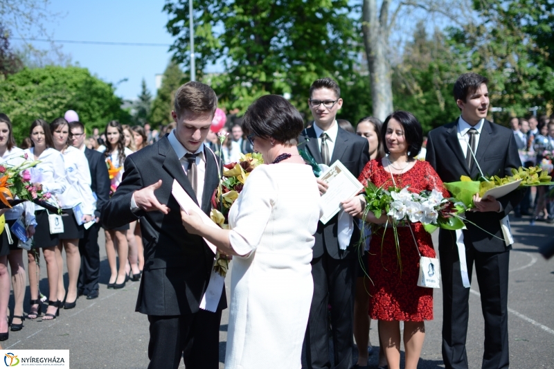 Ballagás a Zrínyi Ilona Gimnáziumban