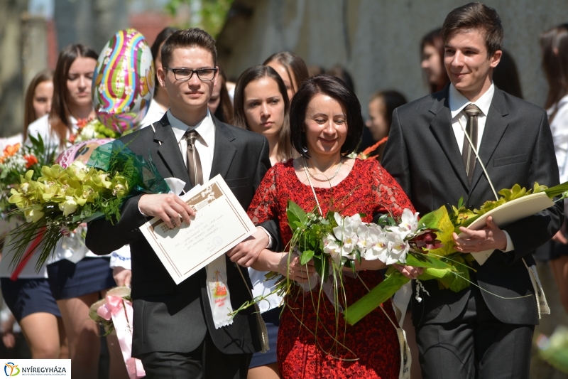 Ballagás a Zrínyi Ilona Gimnáziumban