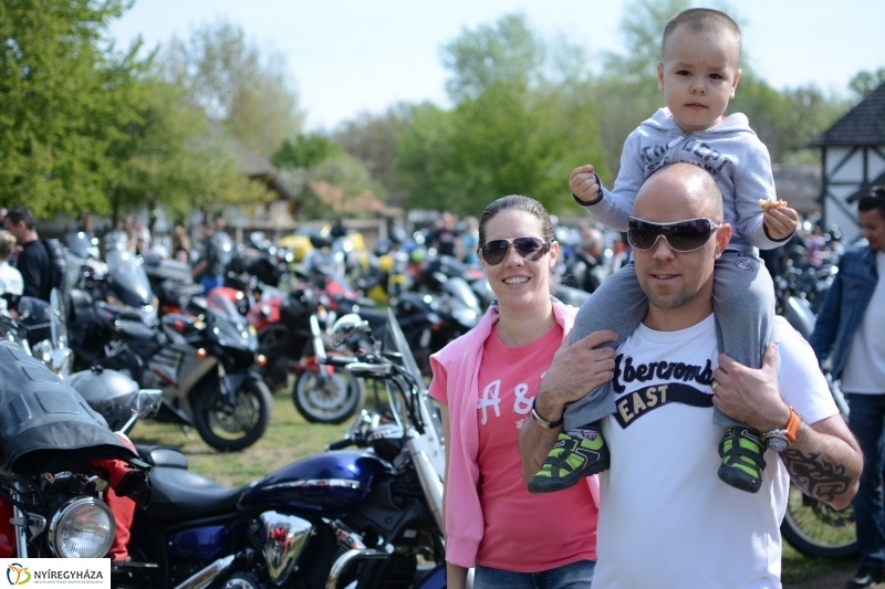 Motoros Véradás a Múzeumfaluban