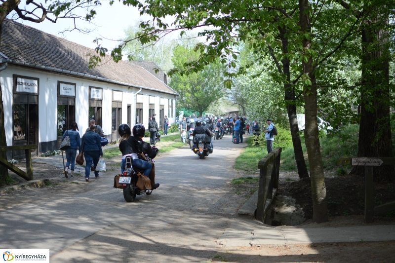 Motoros Véradás a Múzeumfaluban