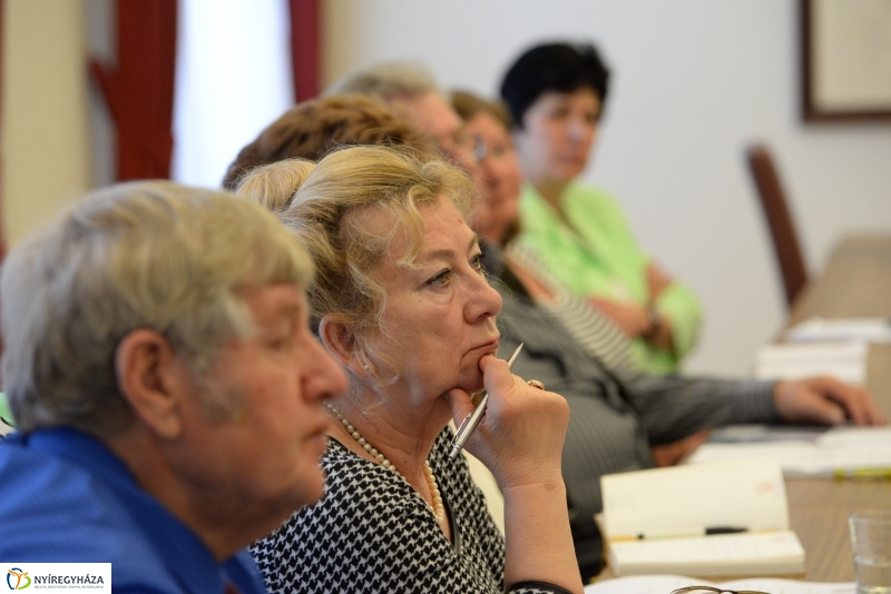 Ülésezett az Idősügy Tanács