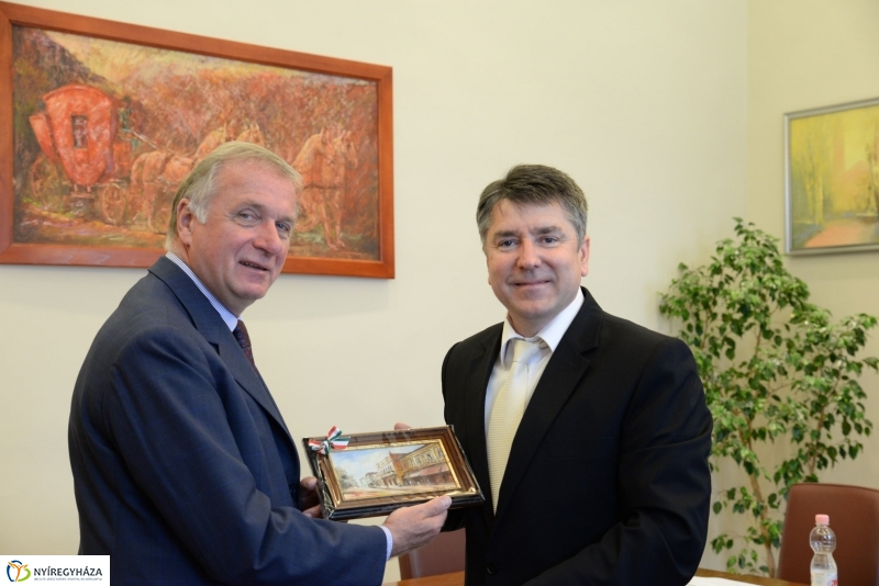 Osztrák nagykövet a Városházán