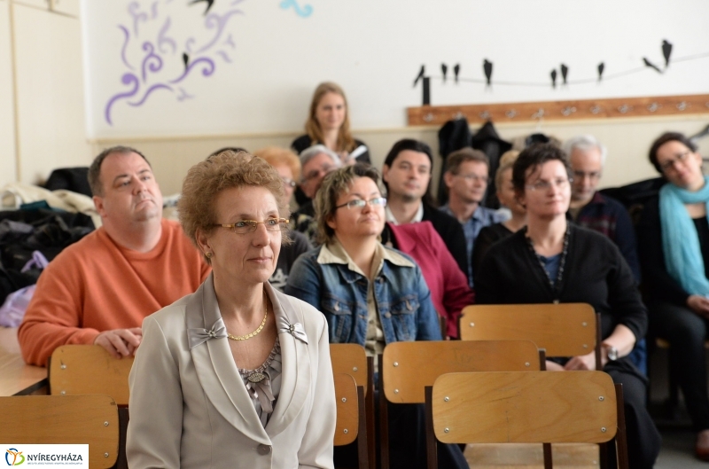 Sipkay-s diákok búcsúja tanáraiktól