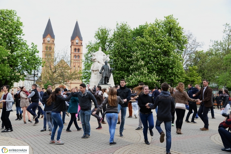 Tánc Világnapja a Kossuth téren
