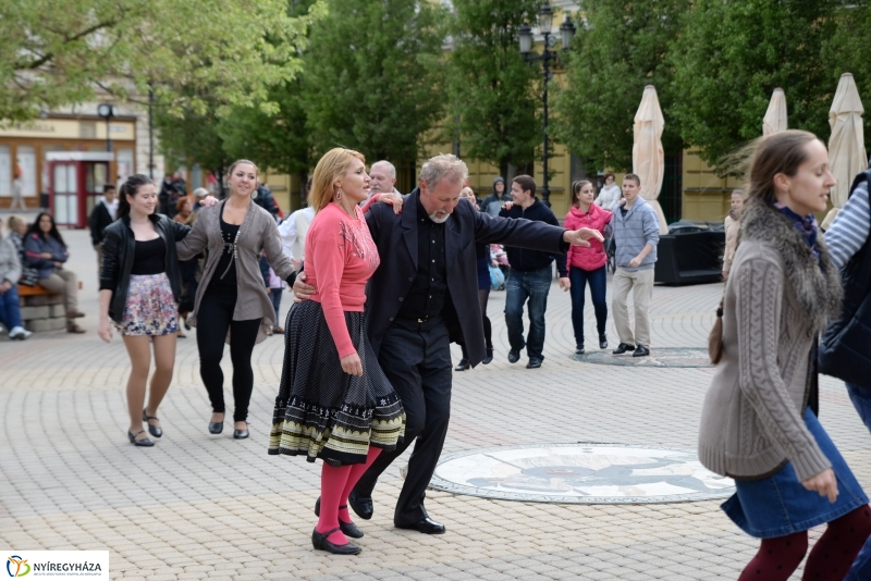 Tánc Világnapja a Kossuth téren