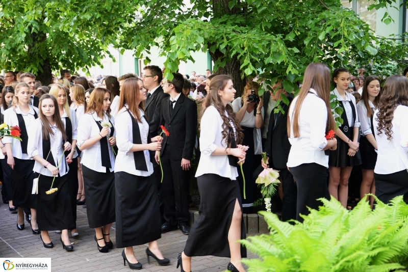 A Kölcsey Ferenc Gimnázium ballagói