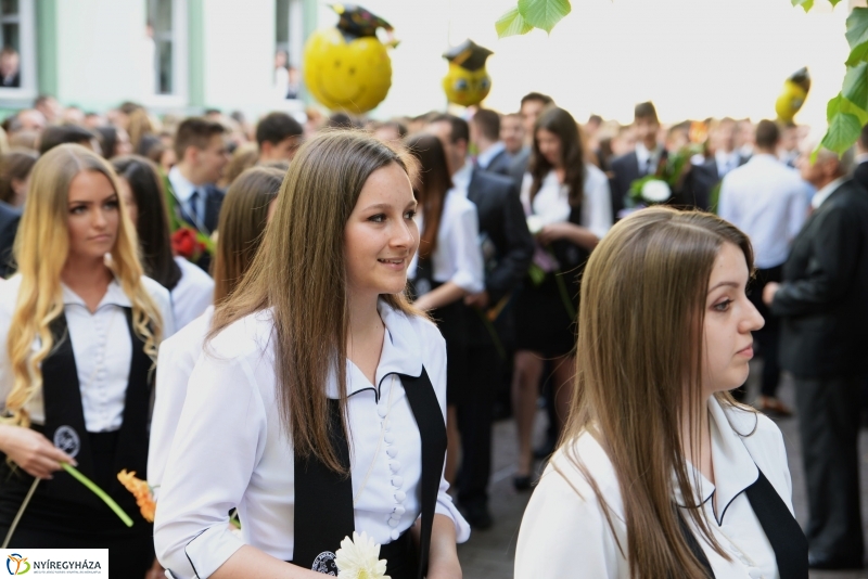 A Kölcsey Ferenc Gimnázium ballagói