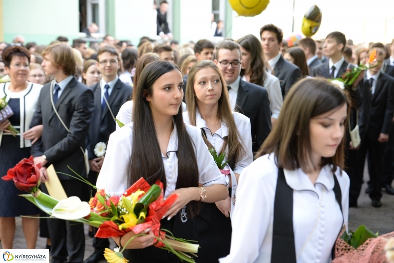A Kölcsey Ferenc Gimnázium ballagói