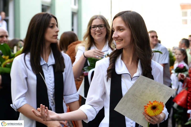 A Kölcsey Ferenc Gimnázium ballagói