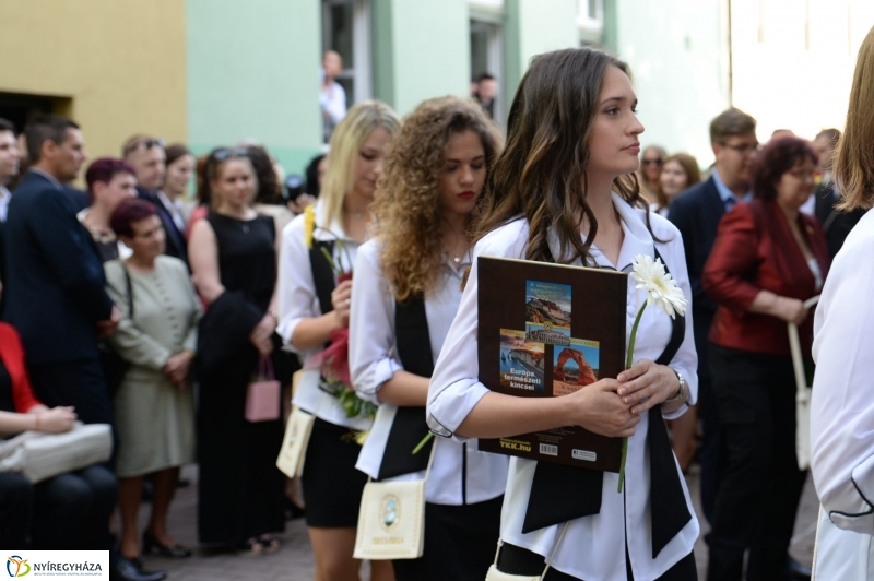 A Kölcsey Ferenc Gimnázium ballagói