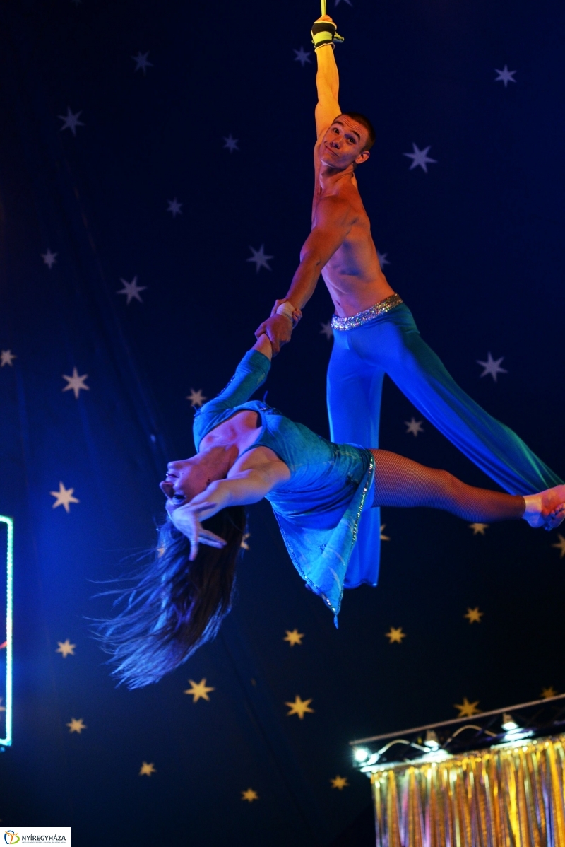 Az Exit Cirkusz előadása 