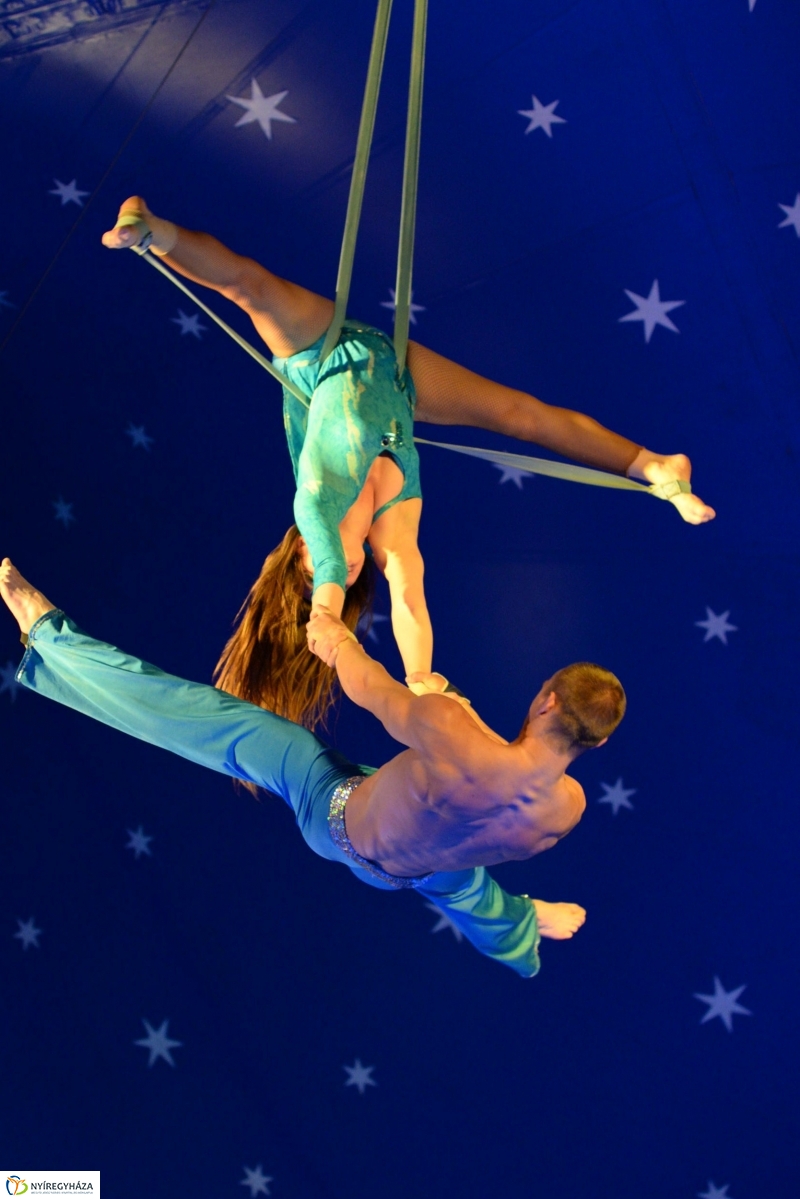 Az Exit Cirkusz előadása 