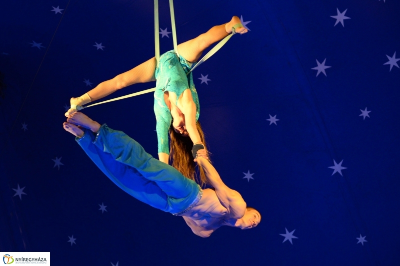 Az Exit Cirkusz előadása 