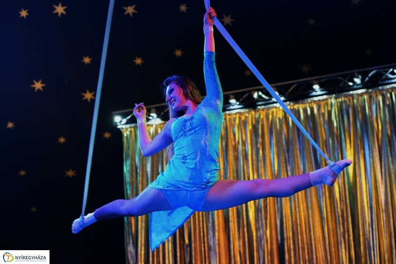 Az Exit Cirkusz előadása 