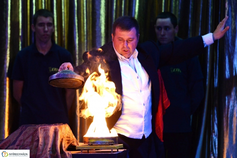 Az Exit Cirkusz előadása 