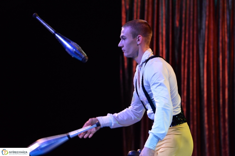 Az Exit Cirkusz előadása 