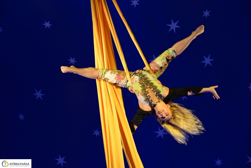 Az Exit Cirkusz előadása 