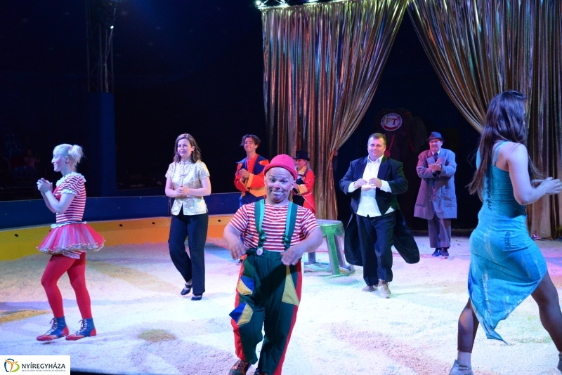 Az Exit Cirkusz előadása 