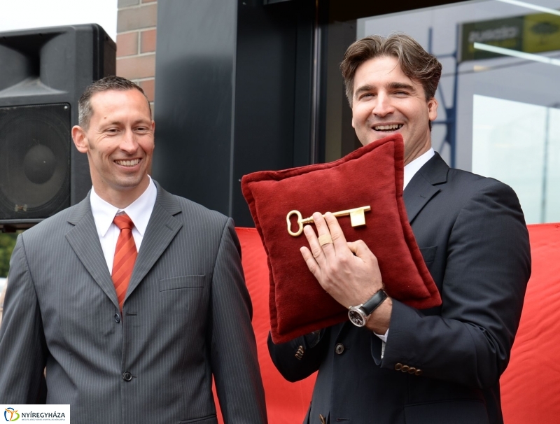 Burger King étterem nyílt Nyíregyházán