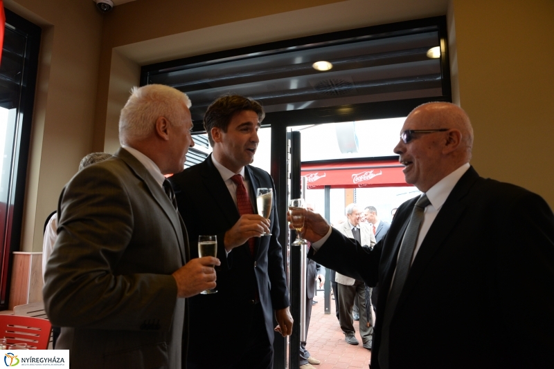 Burger King étterem nyílt Nyíregyházán