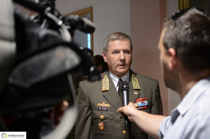 Előadás a Honvédségről