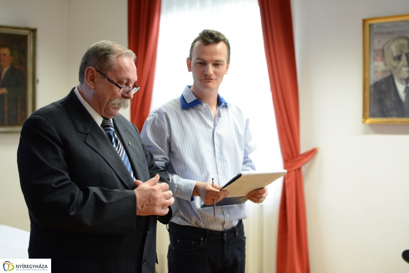 Iserlohni Dohányszelencék kiállítás a Jósa András Múzeumban