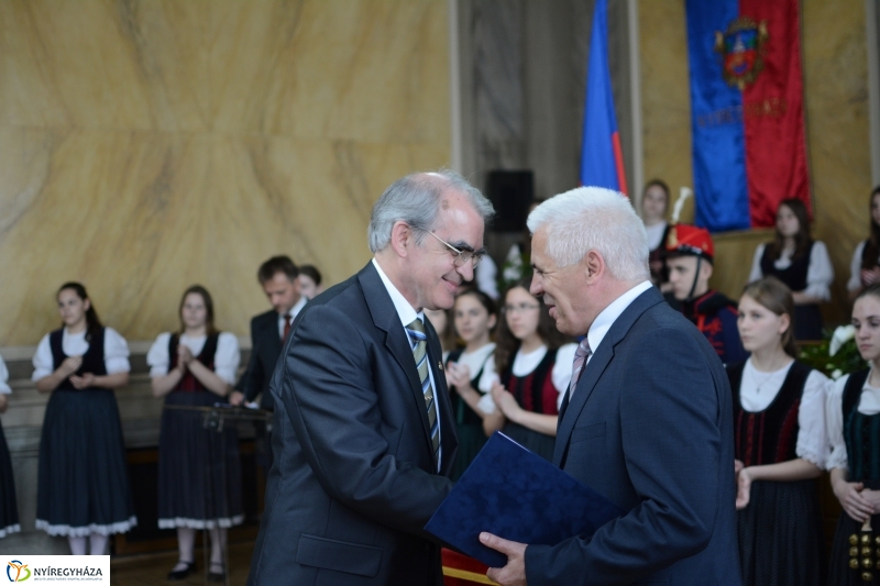 Ünnepi Közgyűlés a Városházán