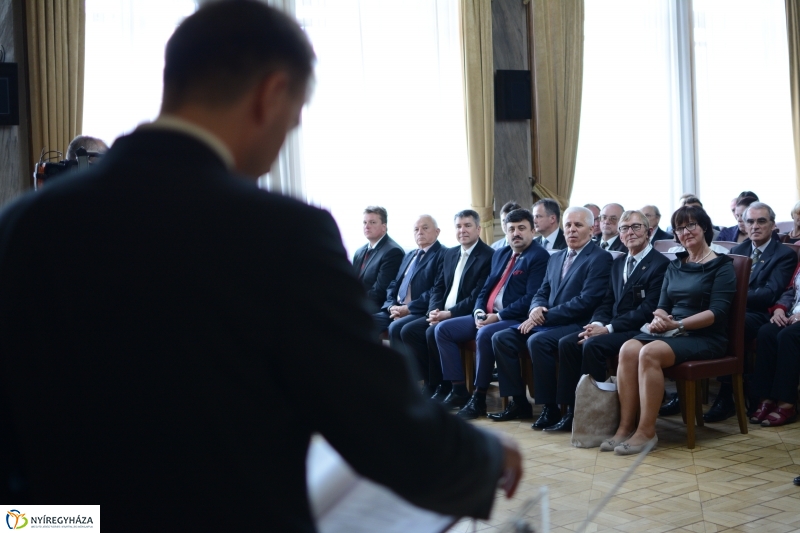 Ünnepi Közgyűlés a Városházán